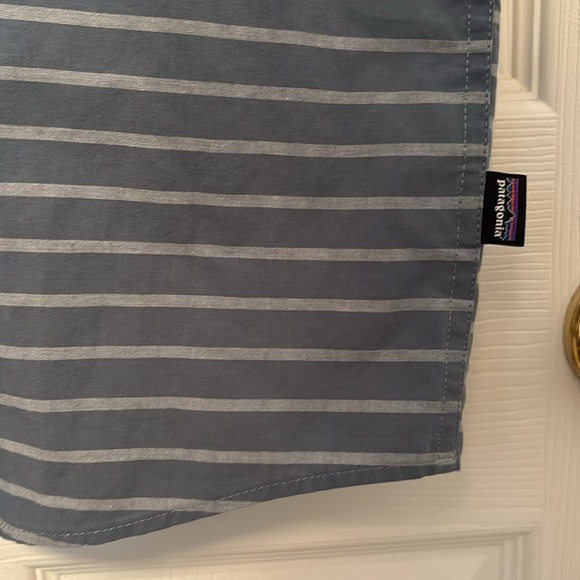 Men’s Patagonia Worn Wear Short Sleeve Go-To Button Up Shirt Blue Stripe Size L - Picture 4 of 6